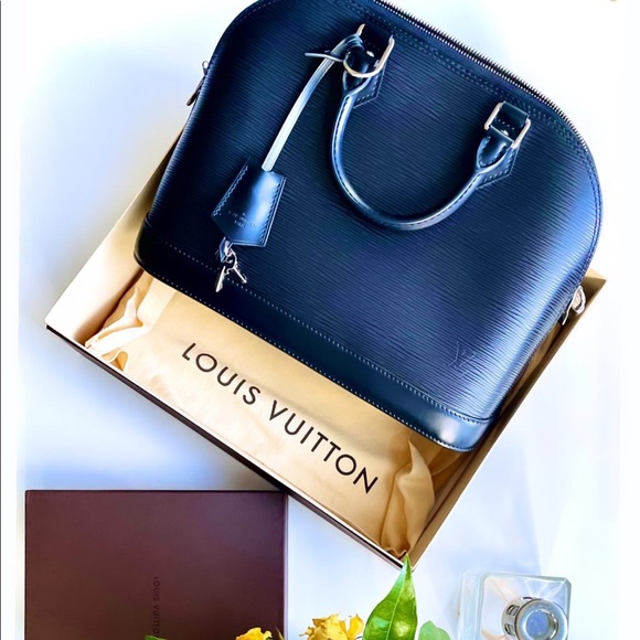 Louis Vuitton Alma PM Black Epileather - Picture 1 of 1
